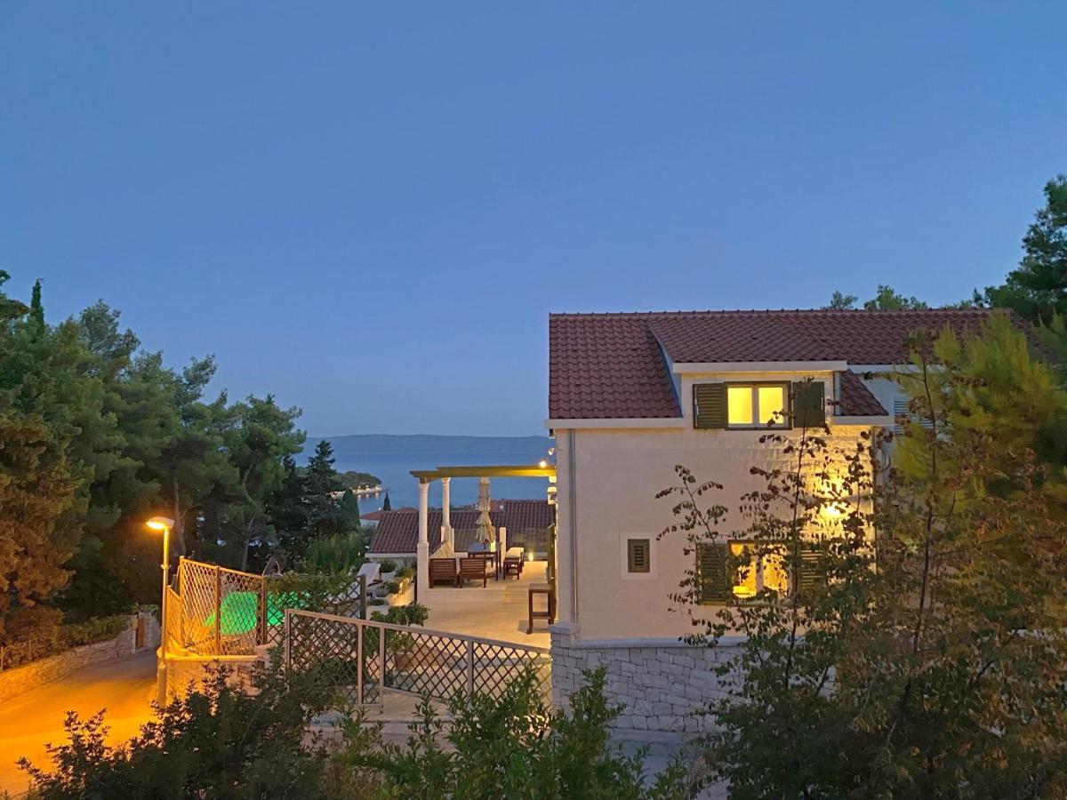 Holiday Home Nevista Sumartin Exterior foto